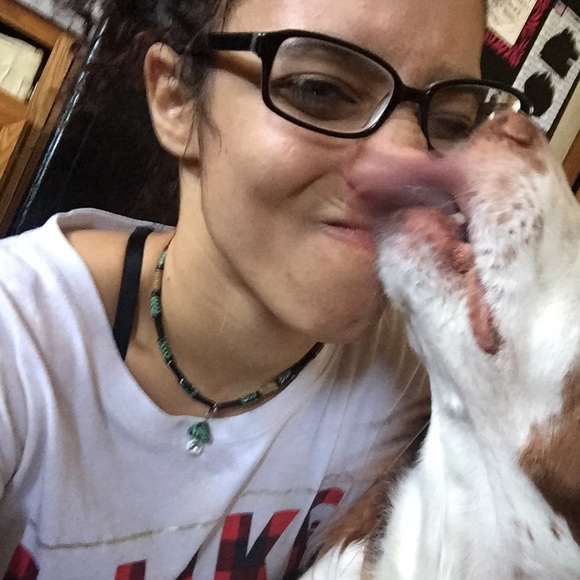 Meet your Posher, Jade - Picture 2 of 2